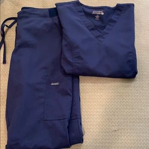 Sanibel Scrubs Navy set